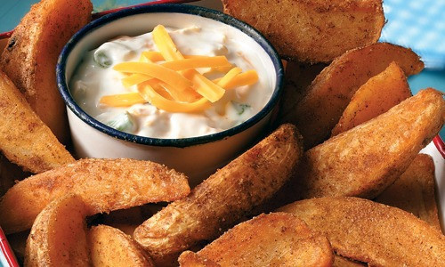 🥔🔥 Cajun Potato Wedges – Pikantne i chrupiące! 🔥🥔