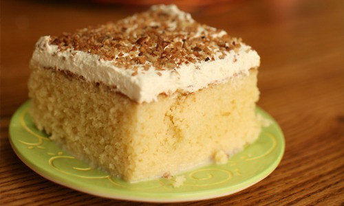 🥛🍰 Tort Tres Leches – Meksykańska rozkosz w trzech mleczkach 🇲🇽💛