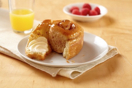 🍩✨ Przepis na „Top Of The Morning” Cinnamon Rolls ✨🍩