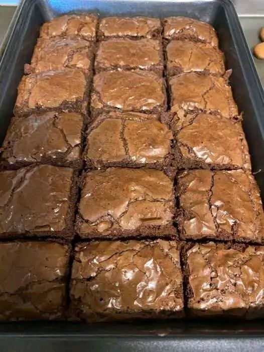 Homemade Fudge Brownies: Rich, Gooey, and Irresistible