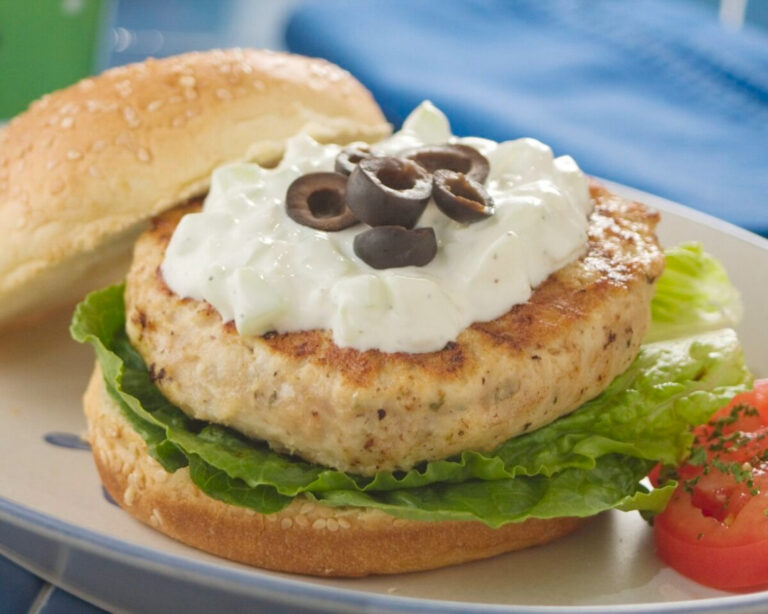 🍔 Greek Bistro Burger – Smak Grecji w Twoim burgerze! 🇬🇷