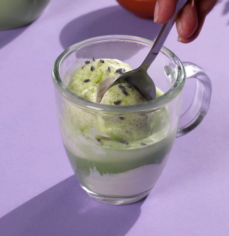 🌿🍵 Lavender Matcha Affogato – przepis na magiczny deser! 🍨💜