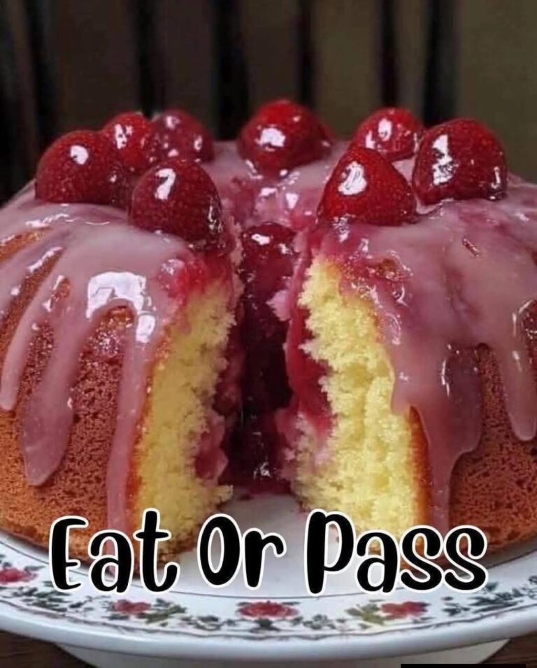 Strawberry Cheesecake Pound Cake 