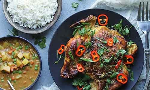 🍗🥕 Pieczeń z Kurczaka z Curry, Warzywami i Ryżem 🍚🌿