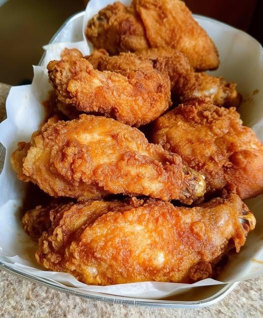 The Viral “Triple-Crunch” Fried Chicken Wings