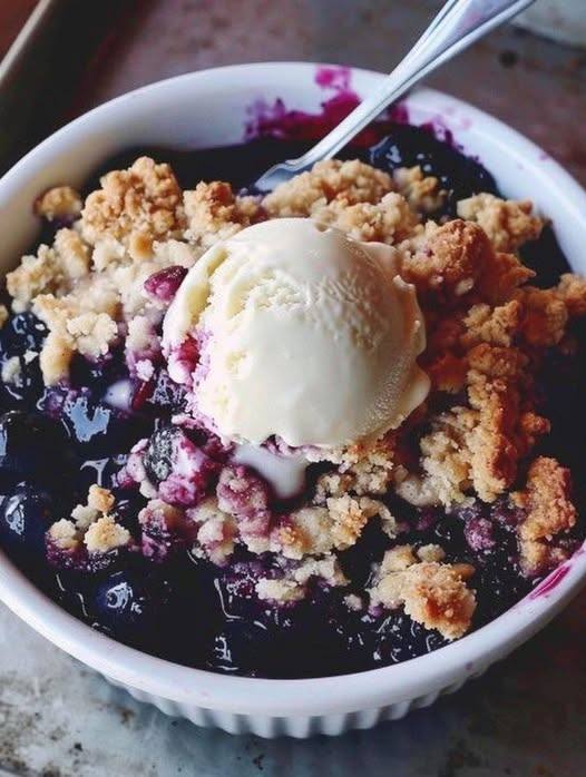 Blueberry Cobbler